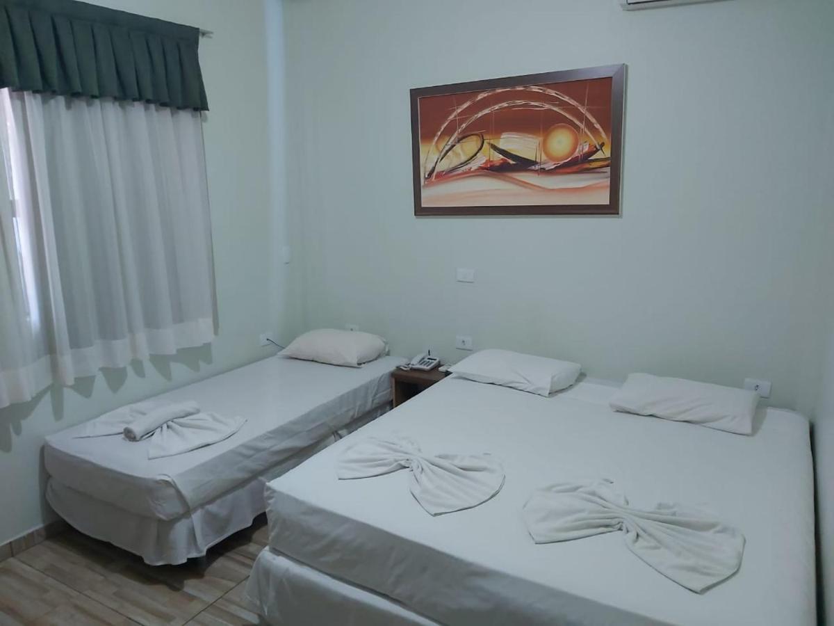 Hotel E Pousada Caroline فوز دو إيغواسو المظهر الخارجي الصورة